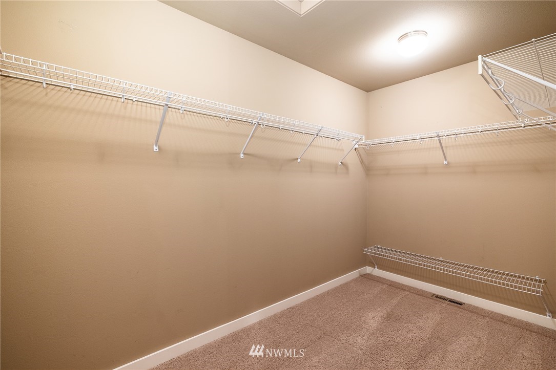 22519 35th Drive Southeast Bothell, WA 98021 - Photo 25 of 38 Gallery Image 25