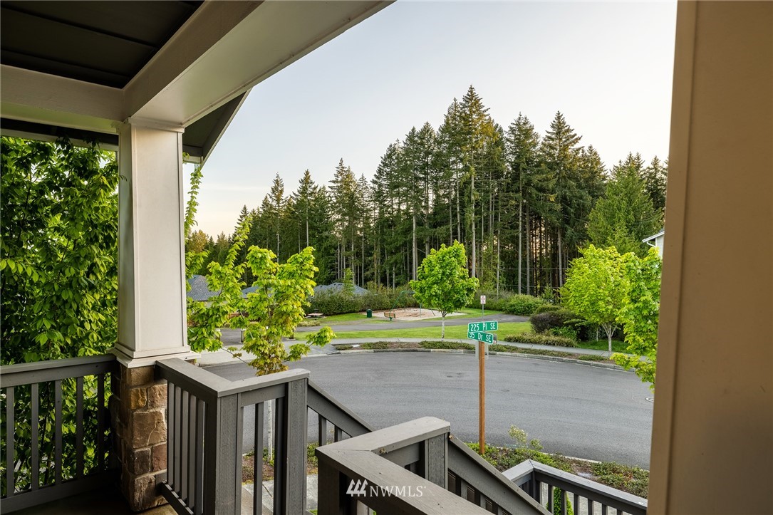 22519 35th Drive Southeast Bothell, WA 98021 - Photo 33 of 38 Gallery Image 33