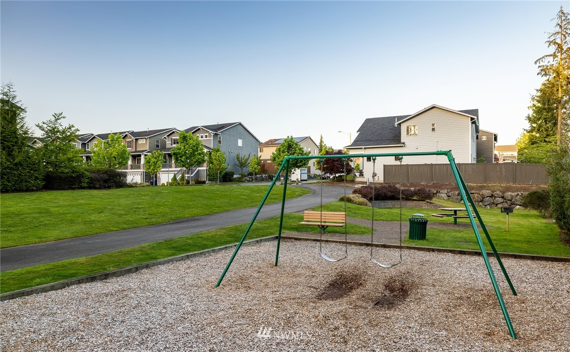 22519 35th Drive Southeast Bothell, WA 98021 - Photo 34 of 38 Gallery Image 34