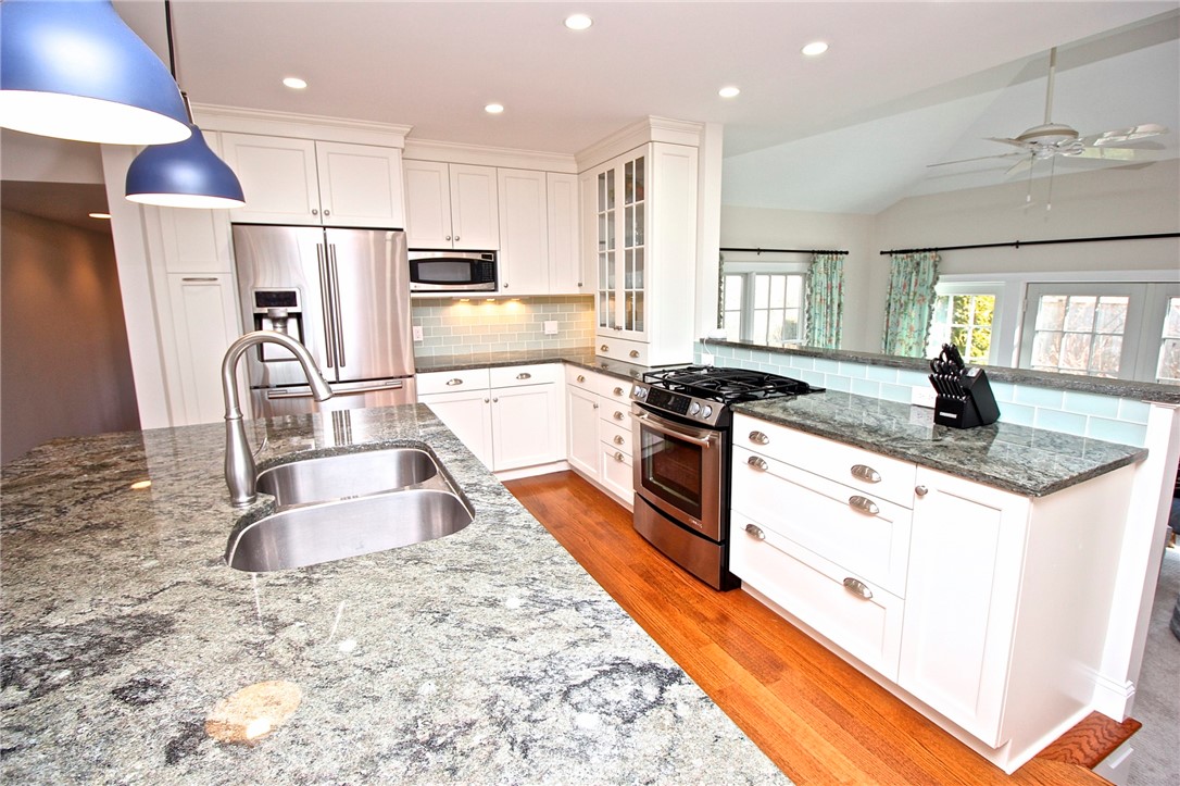 190 Coggeshall Avenue Newport, RI 02840 - Photo 13 of 50 Kitchen & appliances