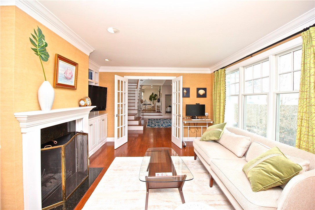 190 Coggeshall Avenue Newport, RI 02840 - Photo 21 of 50 Library view to foyer and kitchen