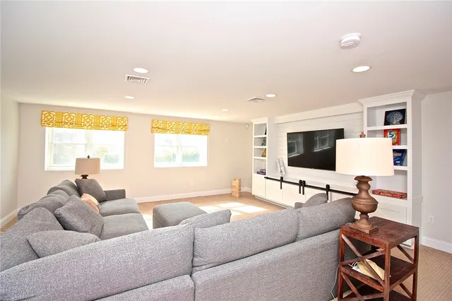 $23,000 | 190 Coggeshall Avenue, Newport, RI 02840