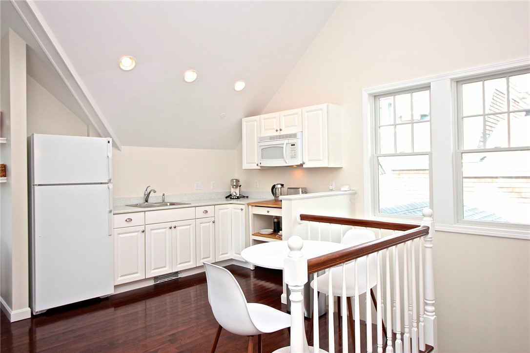 190 Coggeshall Avenue Newport, RI 02840 - Photo 41 of 50 In Law Stairway & view to kitchenette