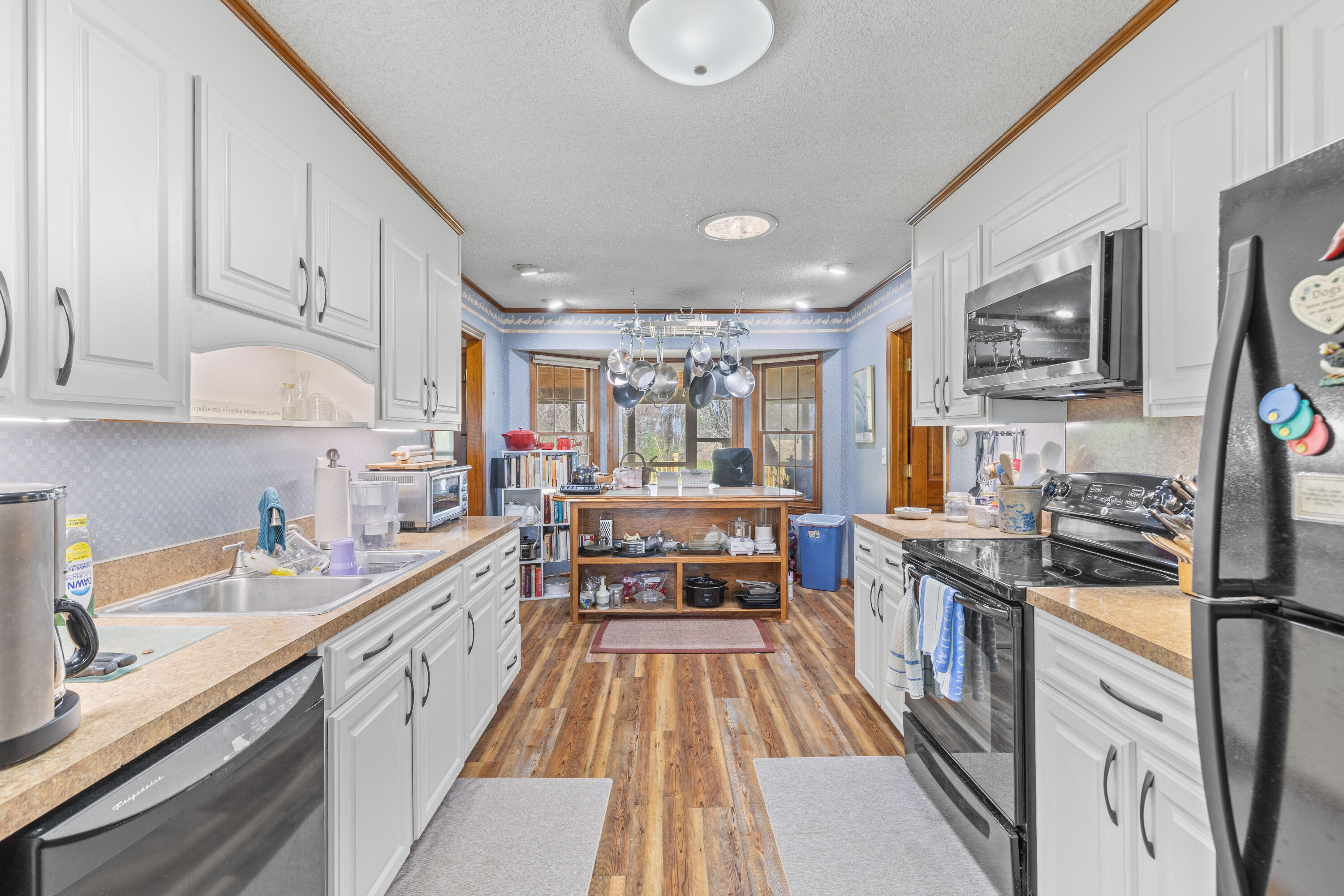 729 2nd Bend Road Harleyville, SC 29448 - Photo 12 of 28 1G1A0384