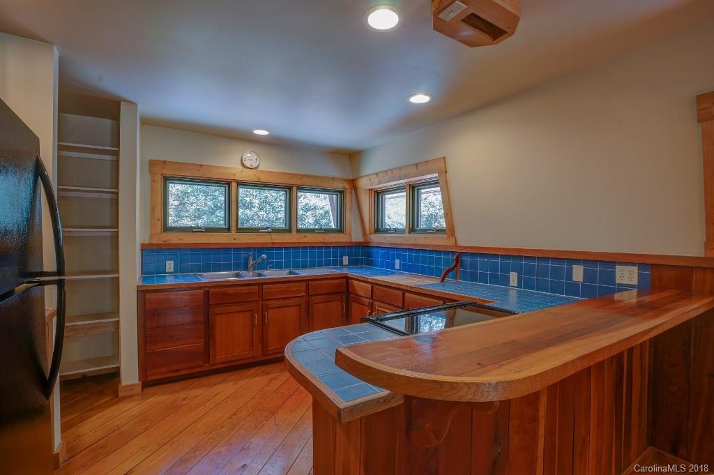 767 Silvermine Road Bryson City, NC 28713 - Photo 11 of 24 Gallery Image 11