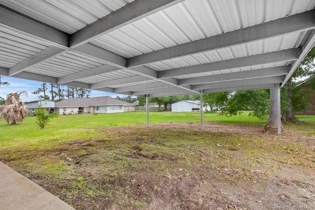 $259,700 | 290 Morrow Road, Lake Charles, LA 70611