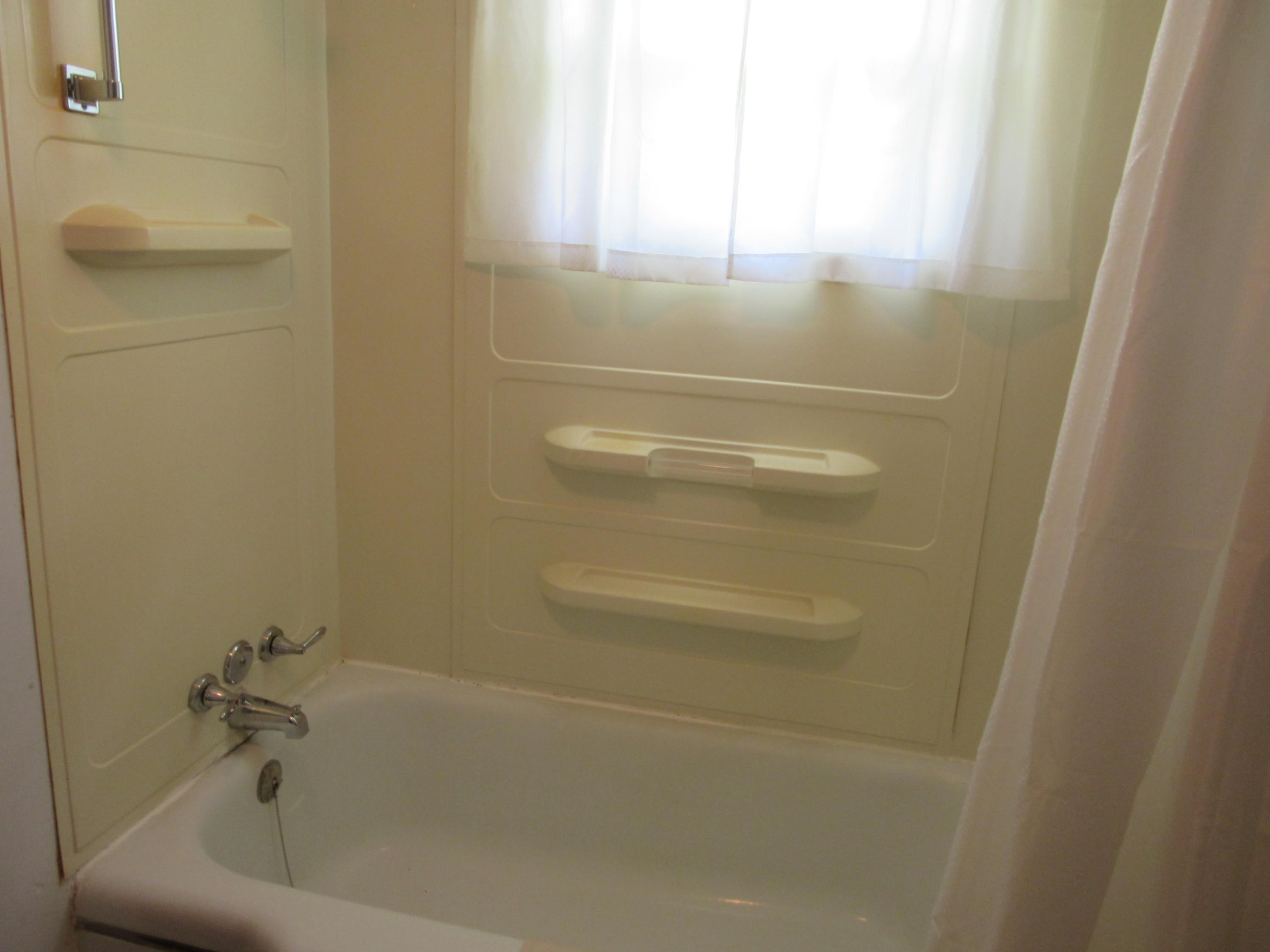 350 Raleigh Street East Rupert, WV 25984 - Photo 23 of 25 Gallery Image 23