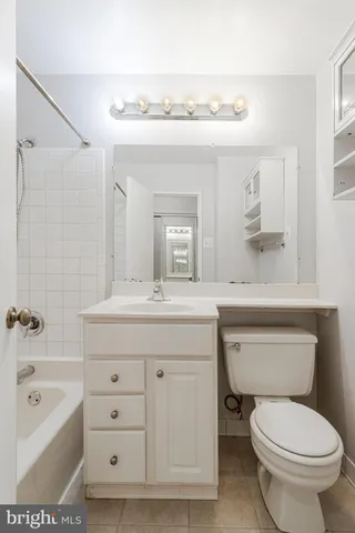 $1,595 | 1730 Arlington Boulevard, Unit 209, Arlington, VA 22209