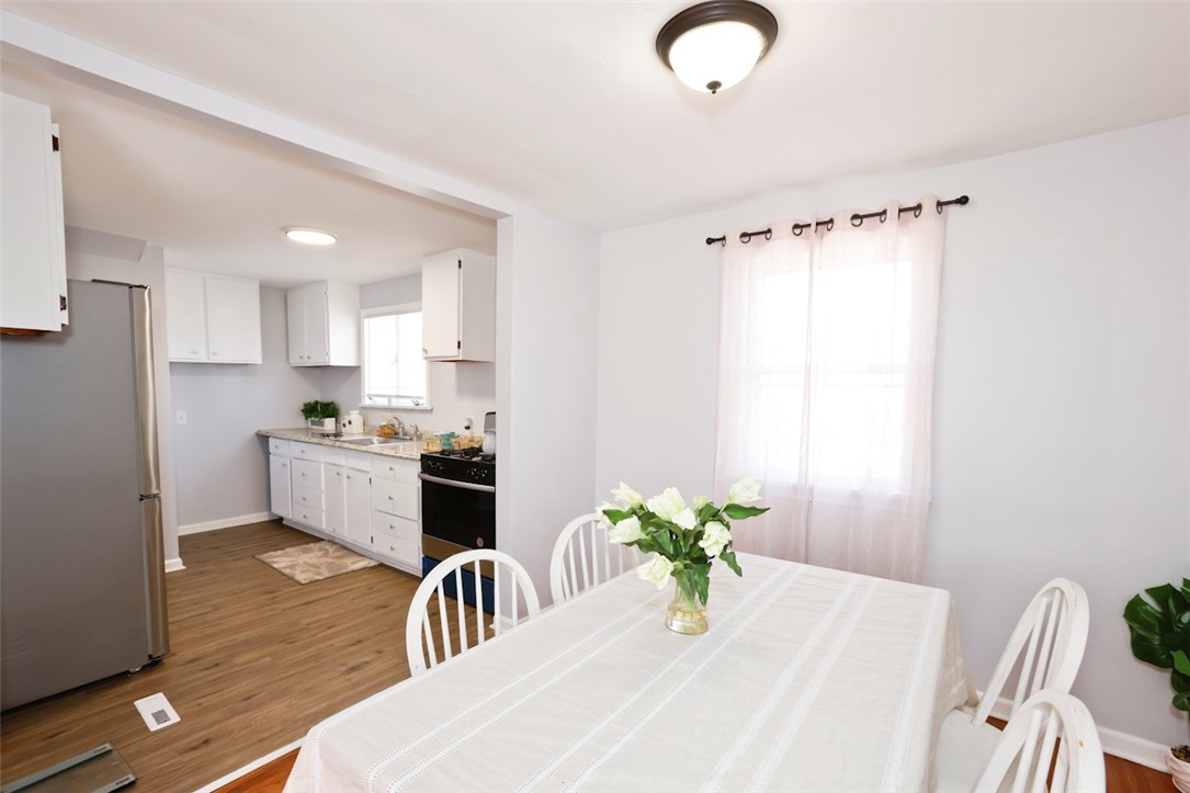 365 Estall Road Greece, NY 14616 - Photo 12 of 33