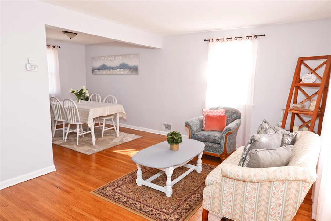 365 Estall Road Greece, NY 14616 - Photo 7 of 33