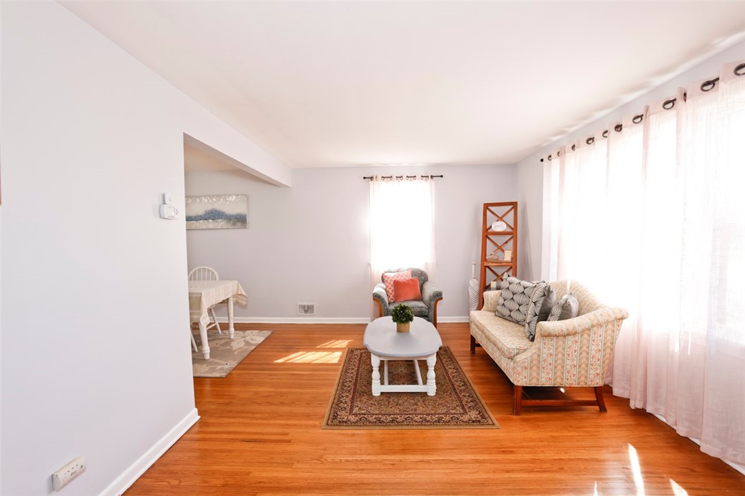 365 Estall Road Greece, NY 14616 - Photo 9 of 33