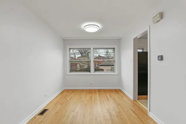 $339,000 | 6521 North Kedzie Avenue, Chicago, IL 60645