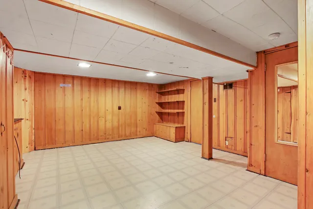 $339,000 | 6521 North Kedzie Avenue, Chicago, IL 60645