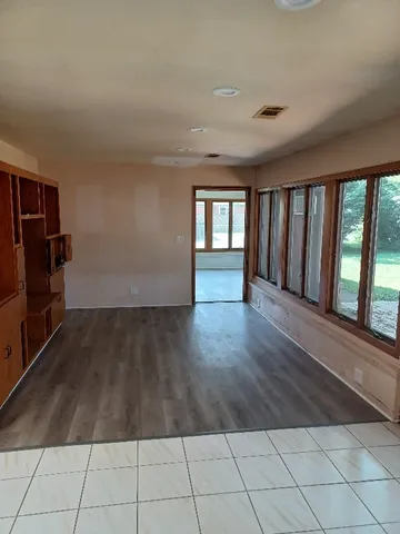 $224,900 | 210 Maple Lane, Thornton, IL 60476