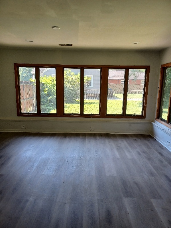 210 Maple Lane Thornton, IL 60476 - Photo 4 of 18