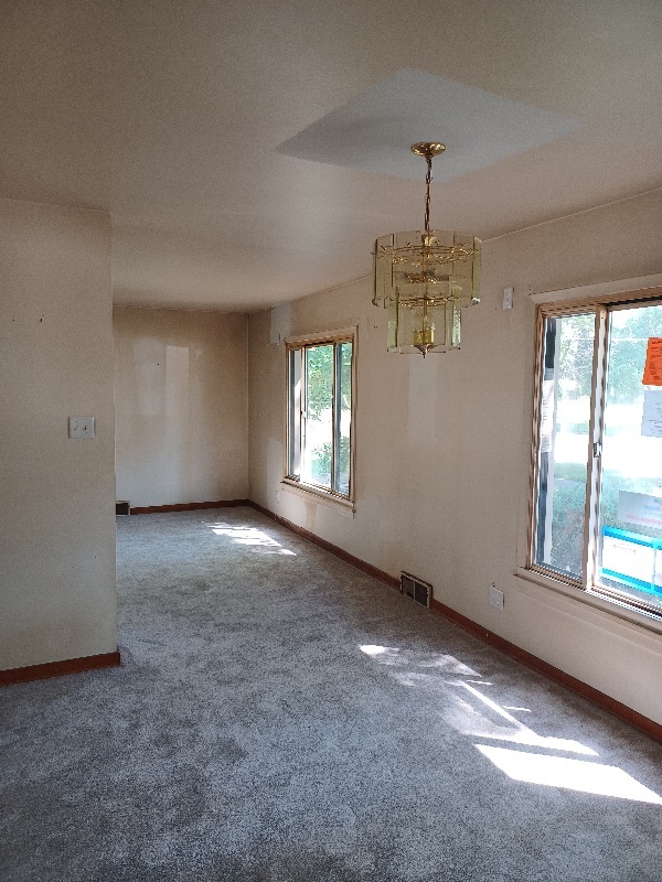 210 Maple Lane Thornton, IL 60476 - Photo 6 of 18