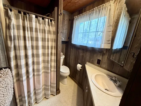 $799,000 | 7497 Route 111 Morgan Vt 05853, Morgan, VT 05853