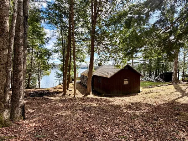 $799,000 | 7497 Route 111 Morgan Vt 05853, Morgan, VT 05853