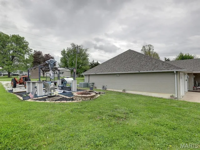 $219,900 | 114 Adair Street, Brashear, MO 63533