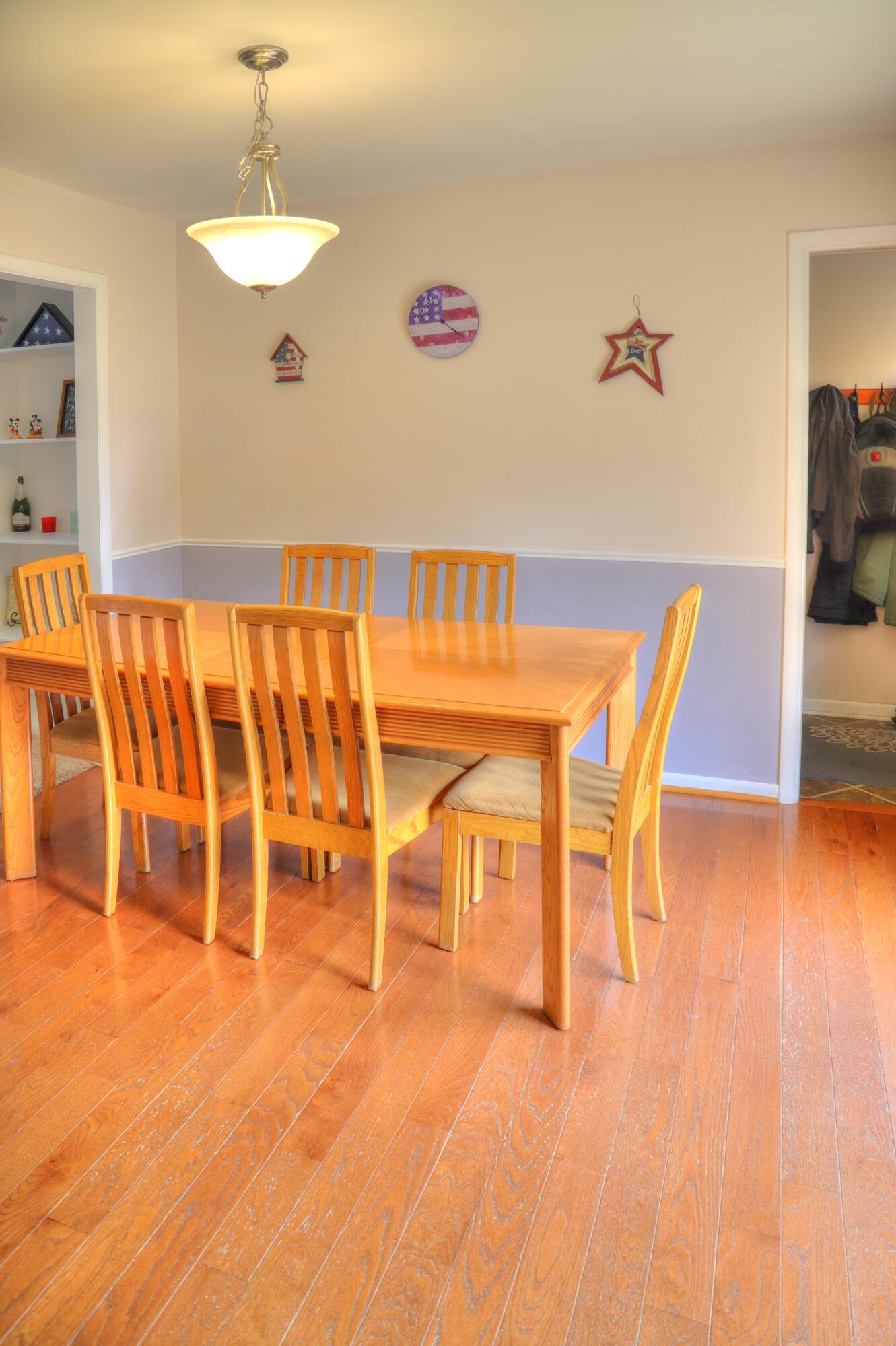 1817 South Walmont Road Jackson, MI 49203 - Photo 27 of 35 DINING3