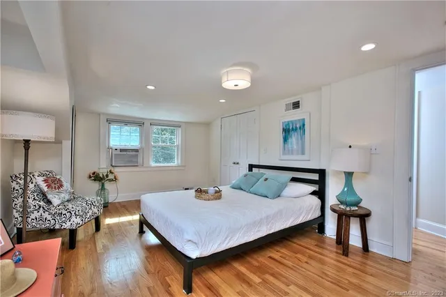 $979,000 | 25 Maplewood Avenue, Westport, CT 06880