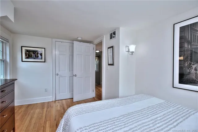 $979,000 | 25 Maplewood Avenue, Westport, CT 06880