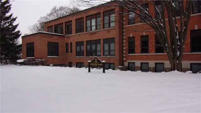 $139,900 | 3 Gregory Park, Rochester, NY 14620