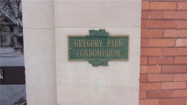 $139,900 | 3 Gregory Park, Rochester, NY 14620