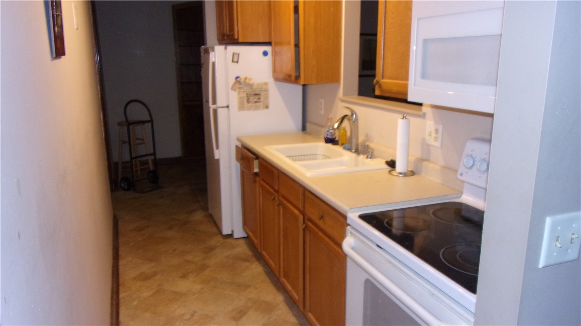 3 Gregory Park Rochester, NY 14620 - Photo 6 of 13