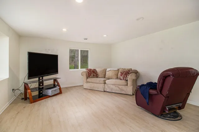 $345,000 | 2635 East River Road, Muskegon, MI 49445