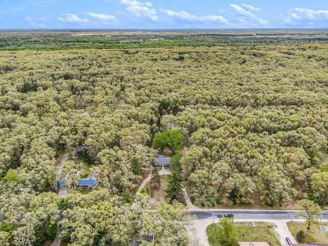 $345,000 | 2635 East River Road, Muskegon, MI 49445