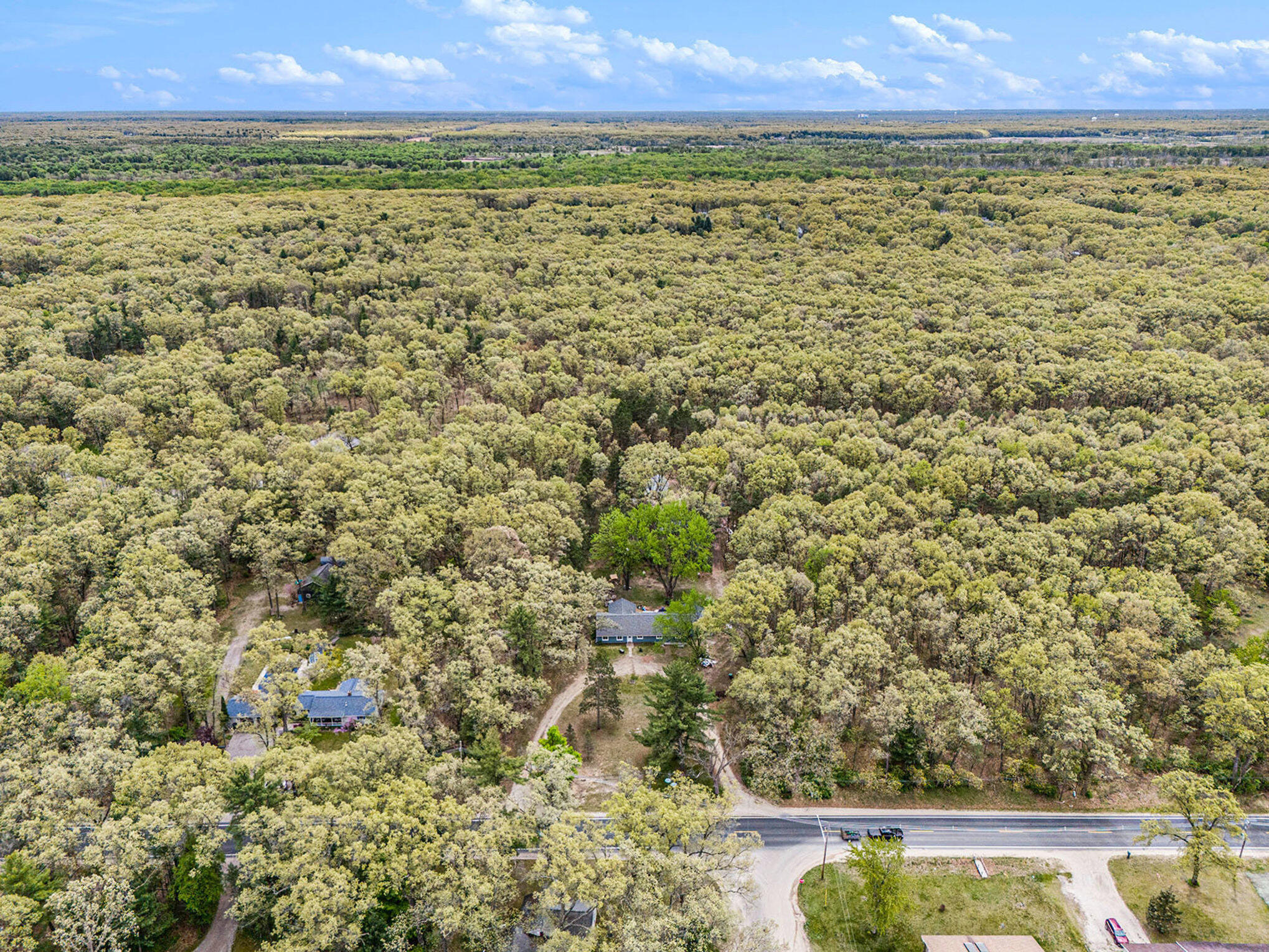 2635 East River Road Muskegon, MI 49445 - Photo 19 of 22 028_dji_20250513143623_0478_d_576