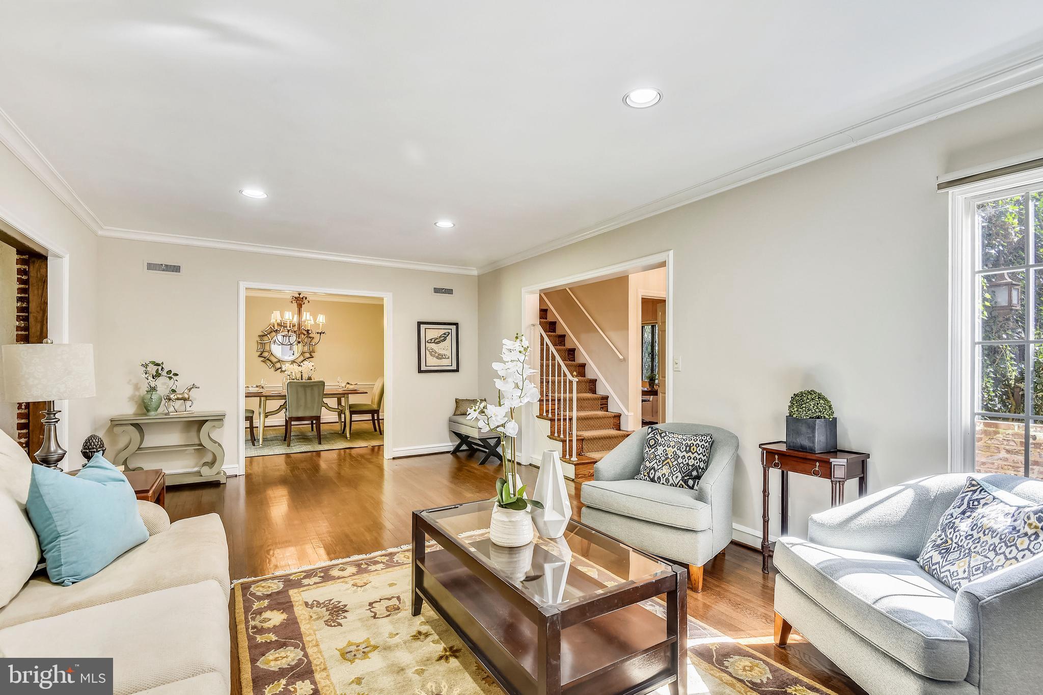 3117 Rolling Road Chevy Chase, MD 20815 - Photo 4 of 48 Living Room