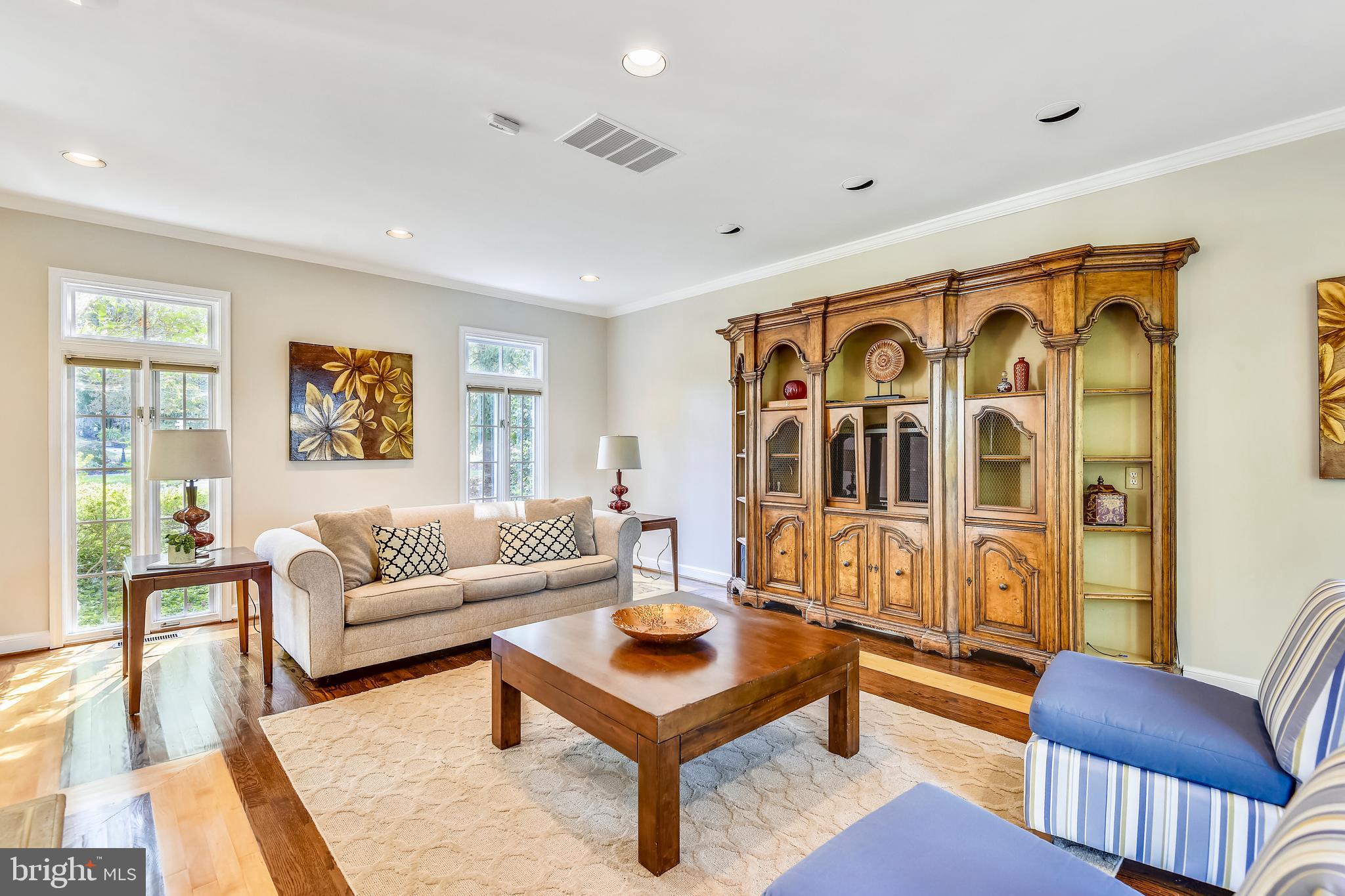 3117 Rolling Road Chevy Chase, MD 20815 - Photo 7 of 48 Family Room