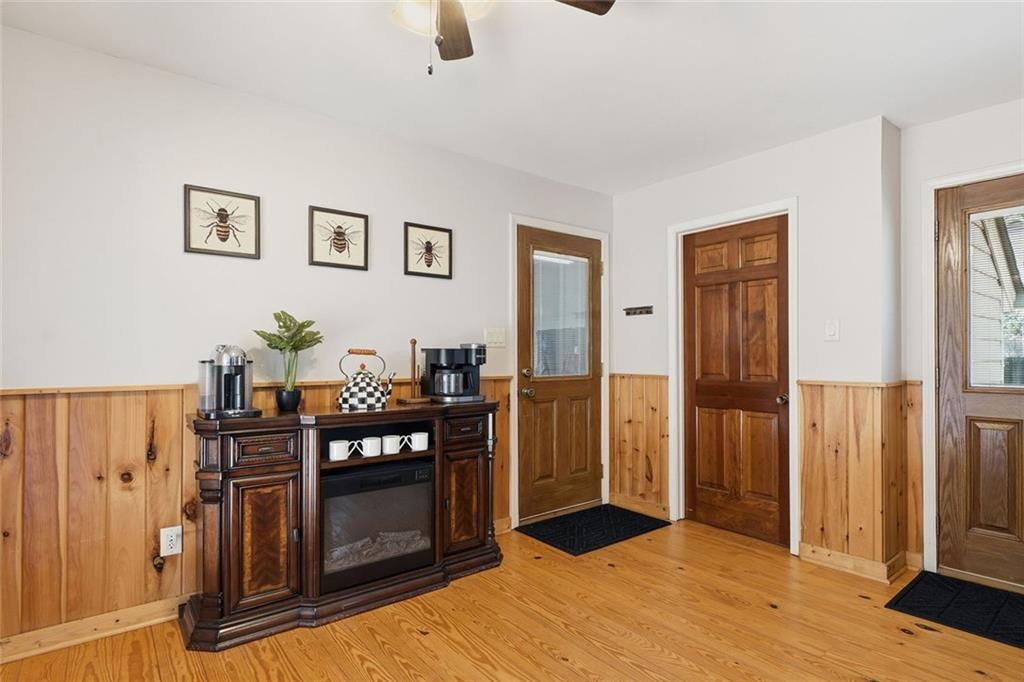 1761 Pharrs Road Snellville, GA 30078 - Photo 18 of 54