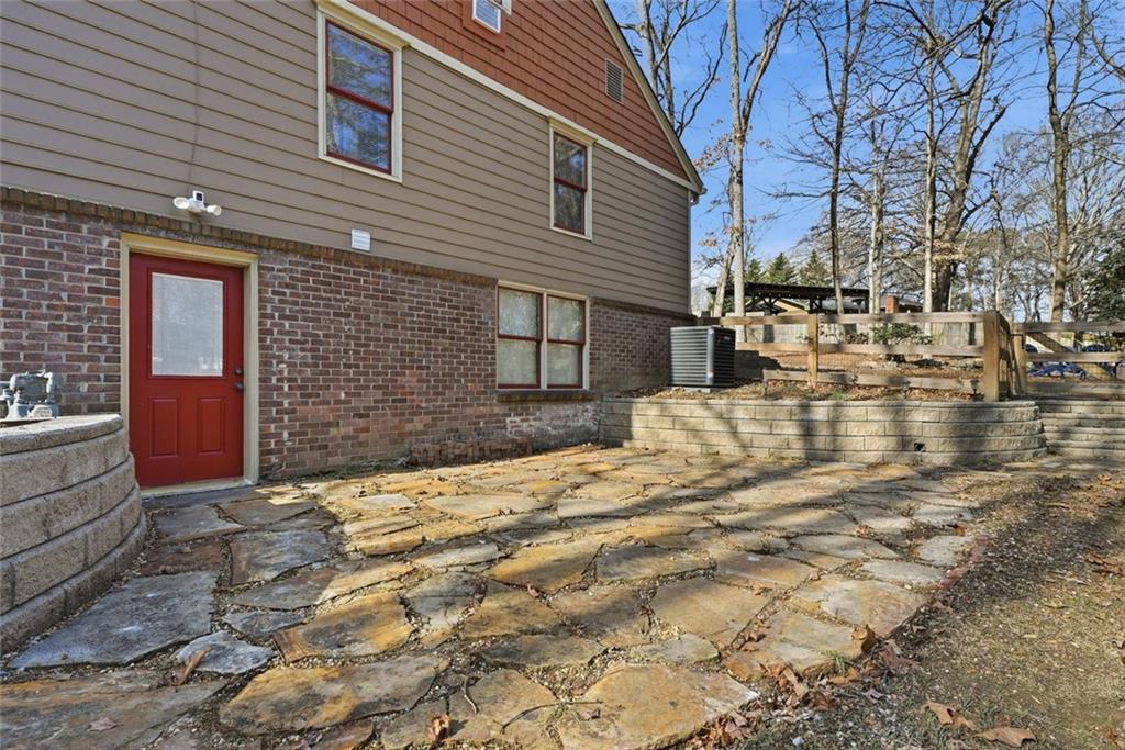 1761 Pharrs Road Snellville, GA 30078 - Photo 40 of 54