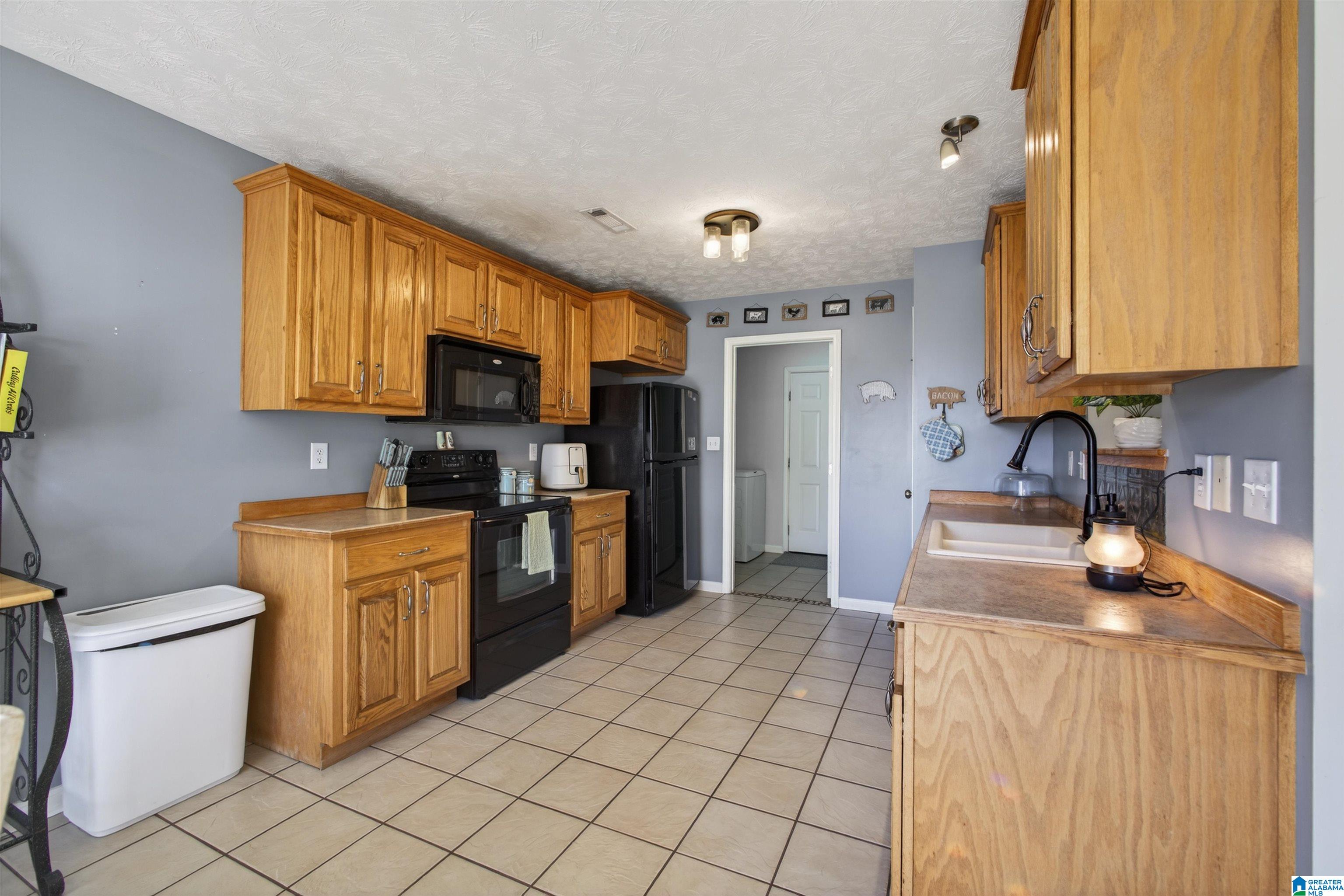 75 County Road 951 Clanton, AL 35045 - Photo 9 of 26