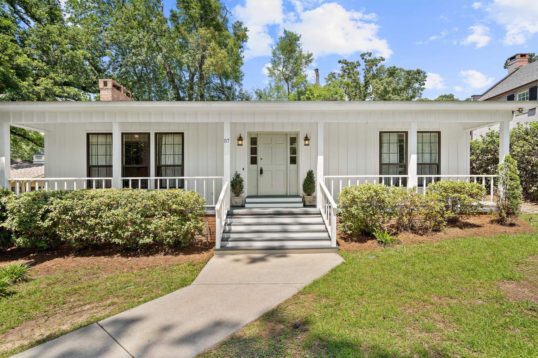 57 Nichols Avenue Fairhope, AL 36532 - Photo 4 of 37