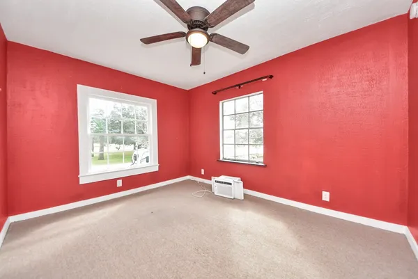 $360,000 | 100 North Mattson Street, West Columbia, TX 77486