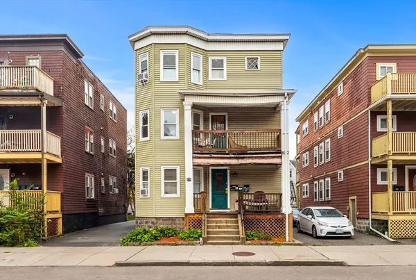$1,399,000 | 119 Temple Street, Somerville, MA 02145