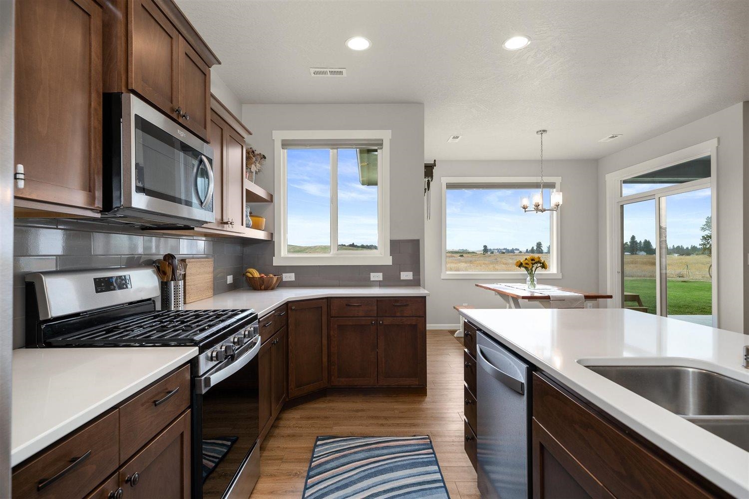 16511 West Rolling Hills Lane Cheney, WA 99004 - Photo 11 of 50