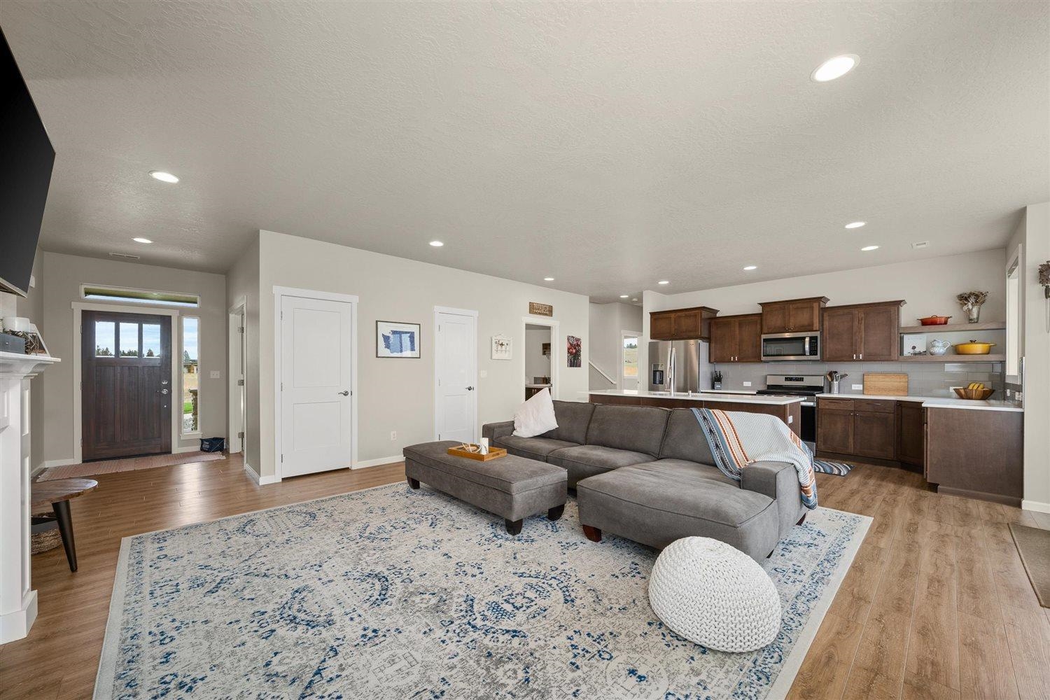 16511 West Rolling Hills Lane Cheney, WA 99004 - Photo 5 of 50