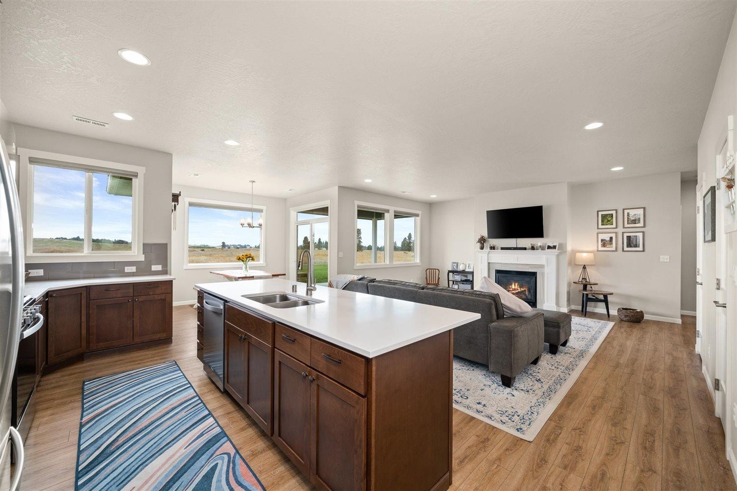 16511 West Rolling Hills Lane Cheney, WA 99004 - Photo 9 of 50