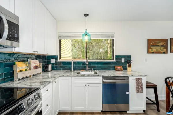 $318,900 | 1236 Chatham Ridge, Charlottesville, VA 22901