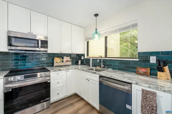 $318,900 | 1236 Chatham Ridge, Charlottesville, VA 22901