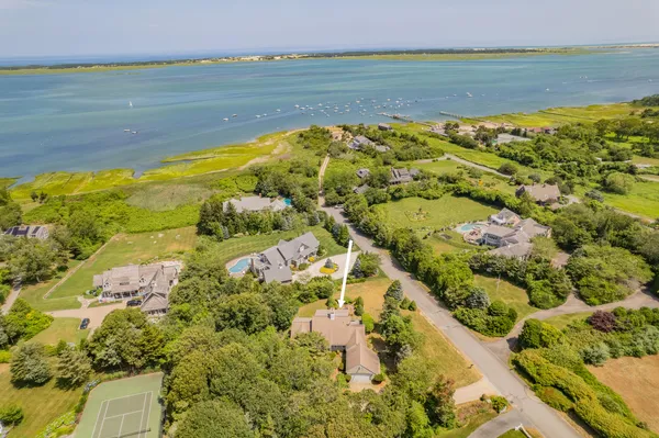 $1,795,000 | 93 Harris Meadow Lane, Barnstable, MA 02630