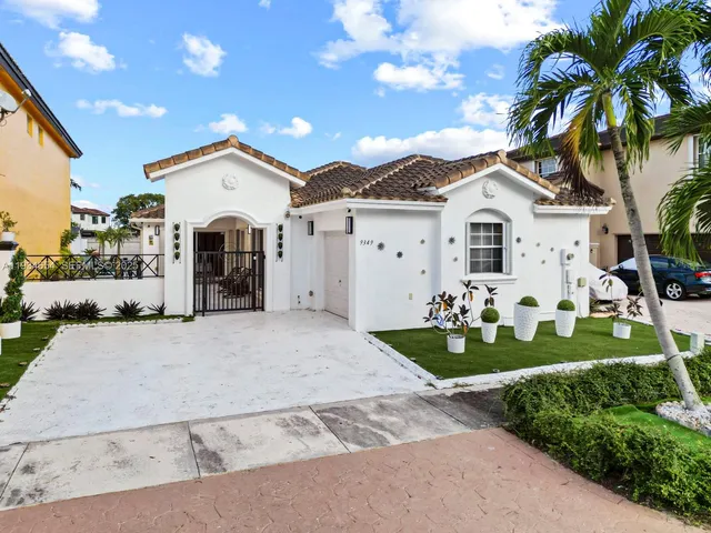 $550,000 | 9349 Southwest 154th Avenue, Miami, FL 33196