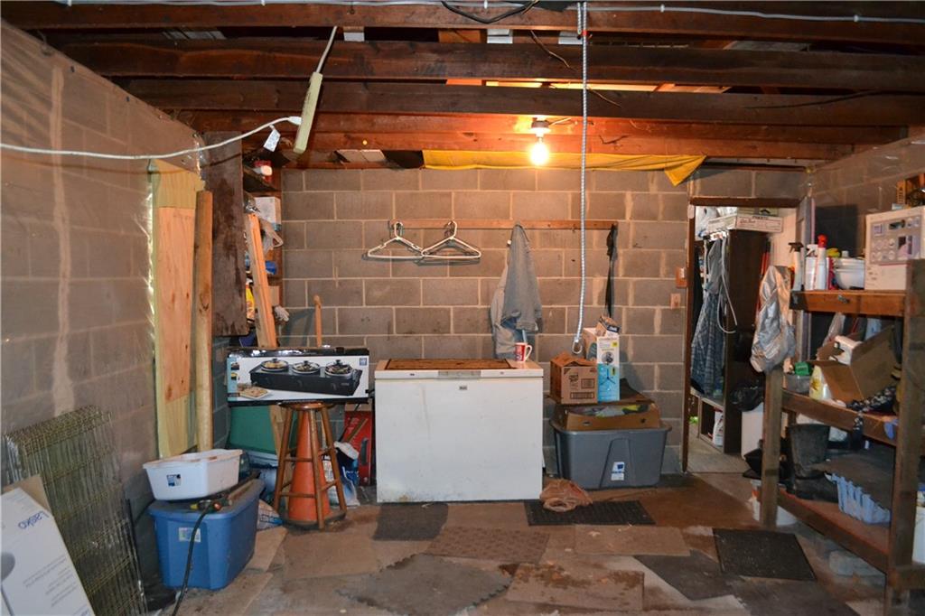 2861 Harding Road Lafayette, IN 47905 - Photo 11 of 18 Gallery Image 11