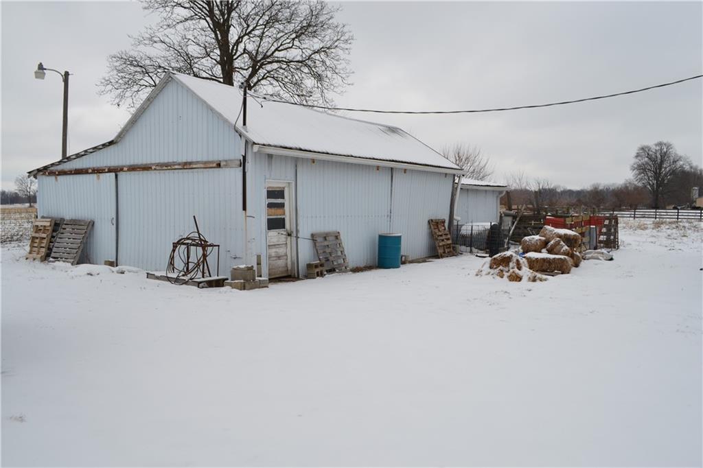 2861 Harding Road Lafayette, IN 47905 - Photo 5 of 18 Gallery Image 5