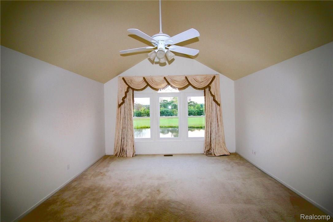 46681 Inverness Road Canton, MI 48188 - Photo 13 of 17 IMG_0009.JPG